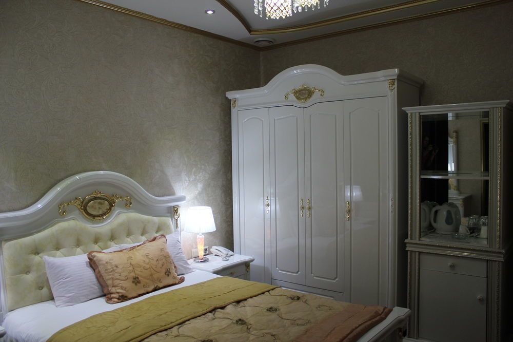 Hotel Elegant Boutique Rustaveli Tbilisi Exterior foto